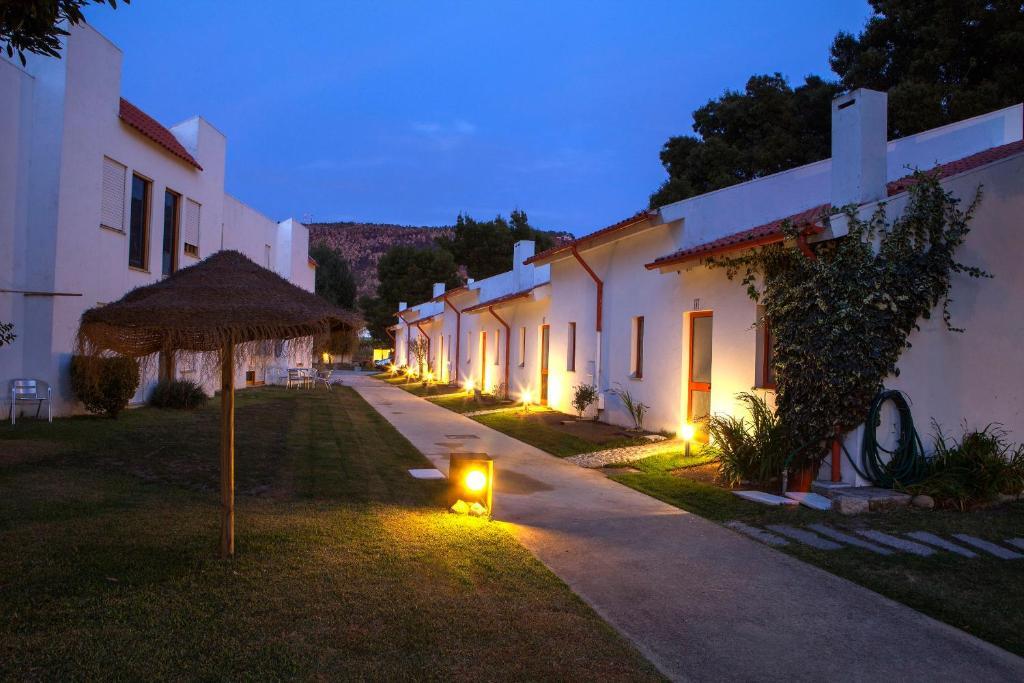 Aldeamento Turistico Do Camarido, Nature & Beach Resort 카민하 외부 사진